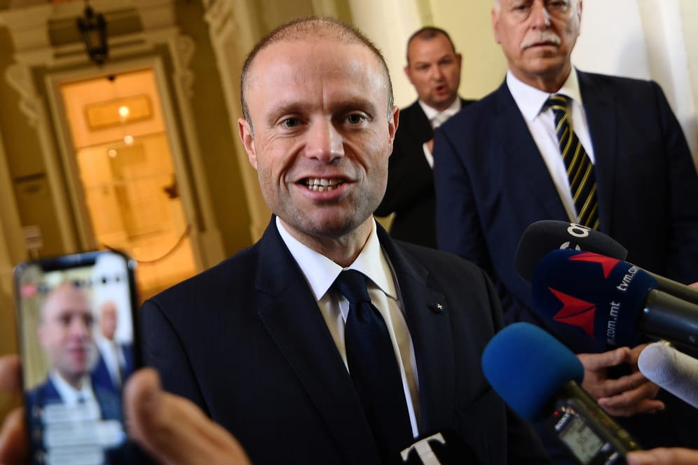 Der maltesische Premierminister: Beobachter befürchten, er könne die Vernichtung von Beweisen veranlassen.