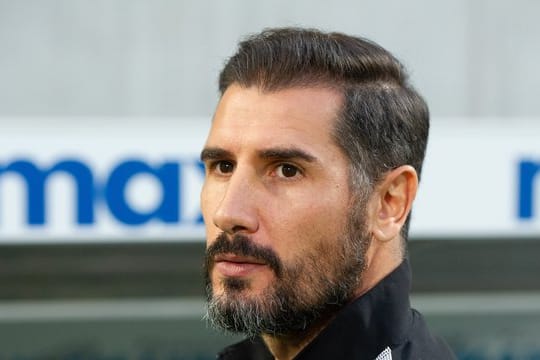 Wurde wegen sportlichen Misserfolgs beurlaubt: Dynamo Dresdens Trainer Christian Fiel.