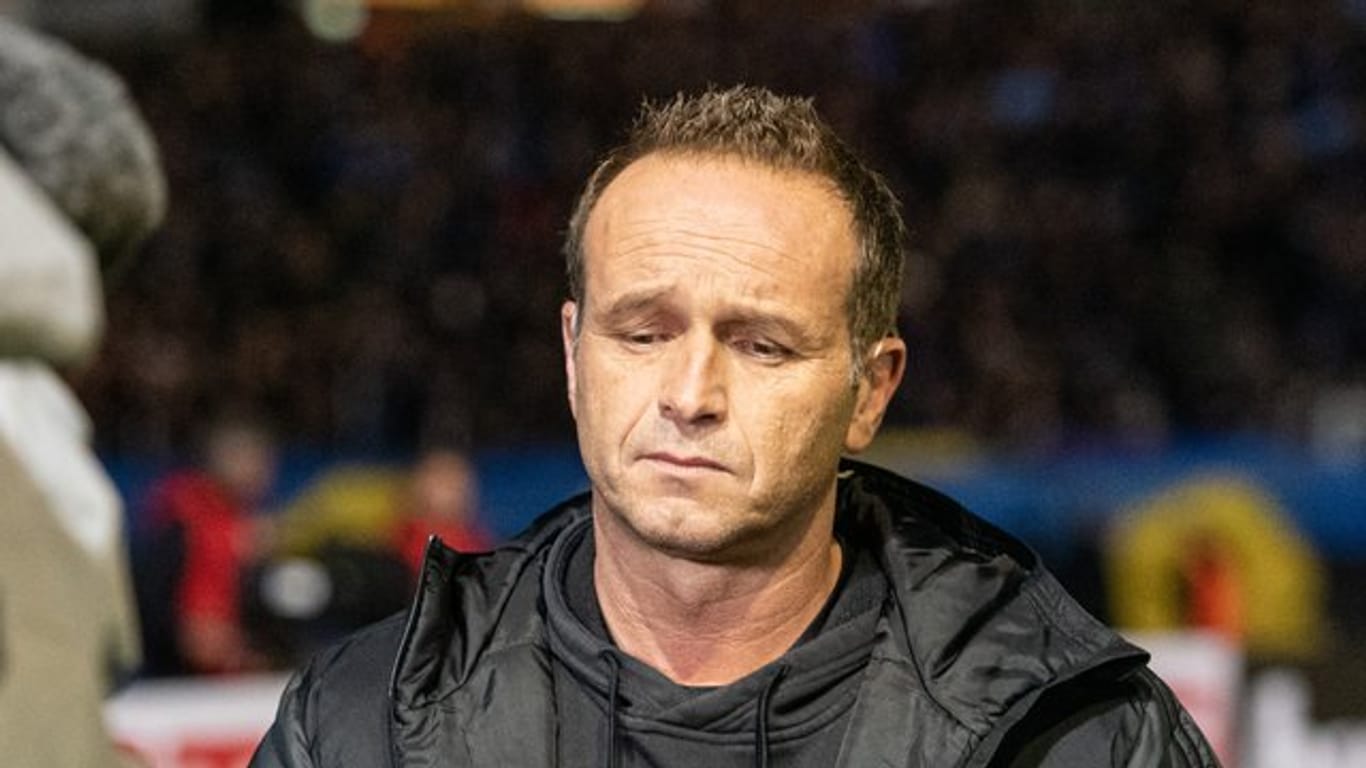 Wurde trotz der Tabellenführung des FC Saarbrücken beurlaubt: Trainer Dirk Lottner.