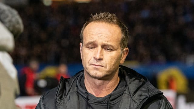 Wurde trotz der Tabellenführung des FC Saarbrücken beurlaubt: Trainer Dirk Lottner. Wurde trotz der Tabellenführung des FC Saarbrücken beurlaubt: Trainer Dirk Lottner.