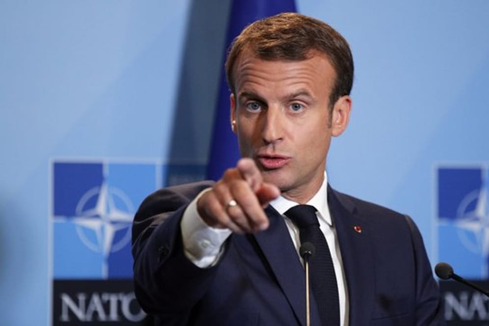 Frankreichs Präsident Emmanuel Macron hat mit seiner "Hirntod"-Aussage und seinen Forderungen für viel Wirbel vor dem Nato-Gipfel in London gesorgt.
