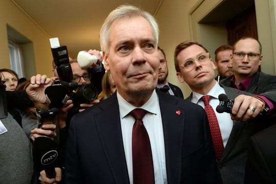 Antti Rinne tritt nach nur sechs Monaten als Ministerpräsident von Finnland zurück.