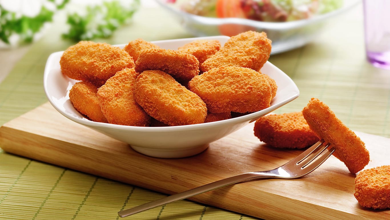 Chicken Nuggets: Von dem Rückruf betroffen ist eine Charge der Marke Iglo.