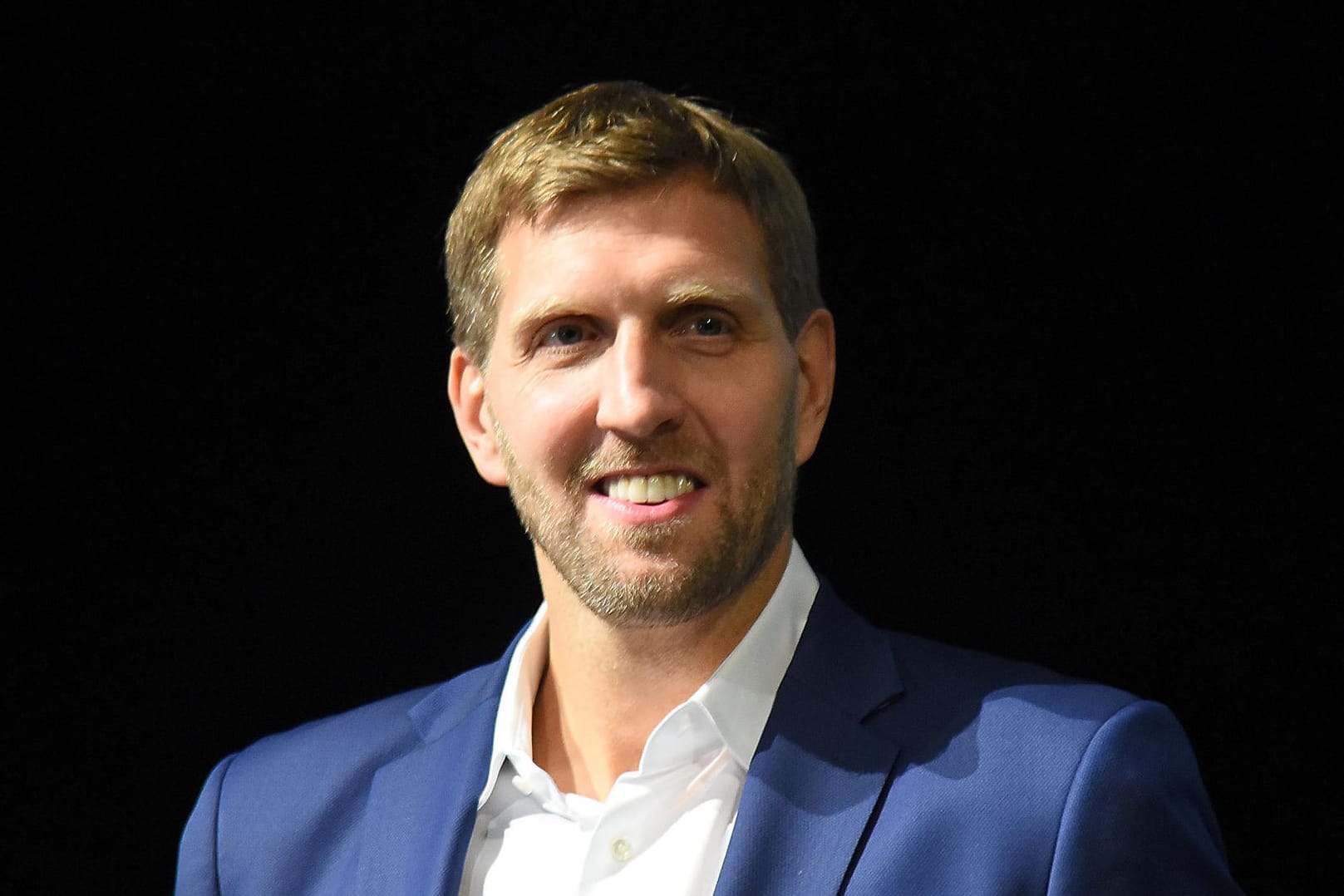 Dirk Nowitzki: Der Ex-Basketballer wurde mit dem Bundesverdienstkreuz ausgezeichnet.