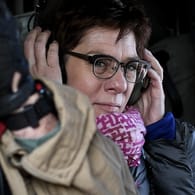 Annegret Kramp-Karrenbauer (CDU) beim Truppenbesuch Afghanistan: Die Verteidigungsministerin will deutsche Soldaten in Kriegsgebieten besser schützen.