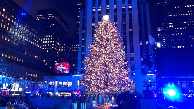 Ein Traum aus Licht: der Weihnachtsbaum am Rockefeller Center. Ein Traum aus Licht: der Weihnachtsbaum am Rockefeller Center.