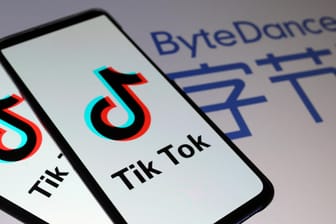Tiktok Logo auf einem Smartphone: Die App hat weltweit 800 Millionen Nutzer täglich.