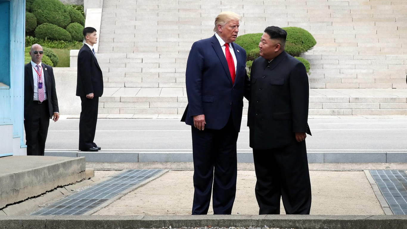 US-Präsident Donald Trump mit Diktator Kim Jong Un: Nordkorea reagiert ungehalten auf Trumps Spitzen.