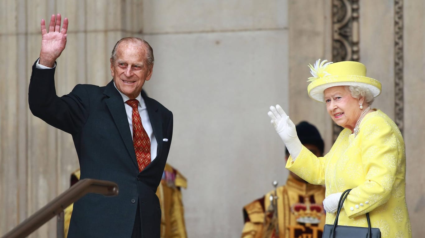 Prinz Philip und Königin Elizabeth: Der Gatte der Queen verabschiedete sich 2017 in den Ruhestand.