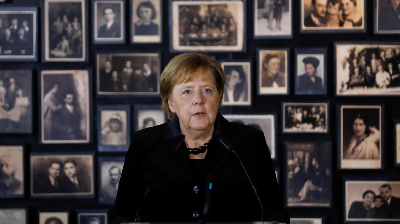 Bundeskanzlerin Angela Merkel in Auschwitz: In dem ehemaligen NS-Vernichtungslager erinnerte sie in einer Rede an die deutsche Verantwortung.