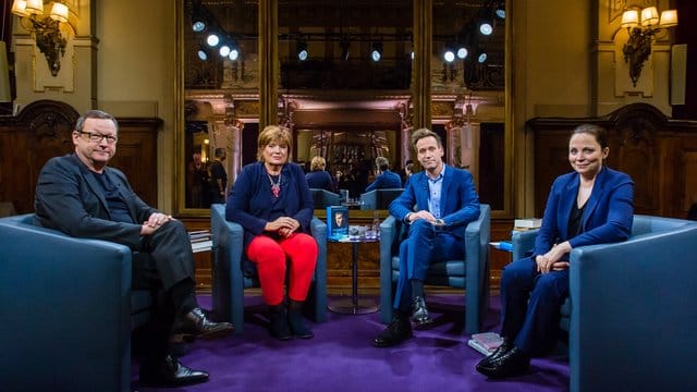 Matthias Brandt (l-r), Christine Westermann, Volker Weidermann und Thea Dorn im "Literarischen Quartett".