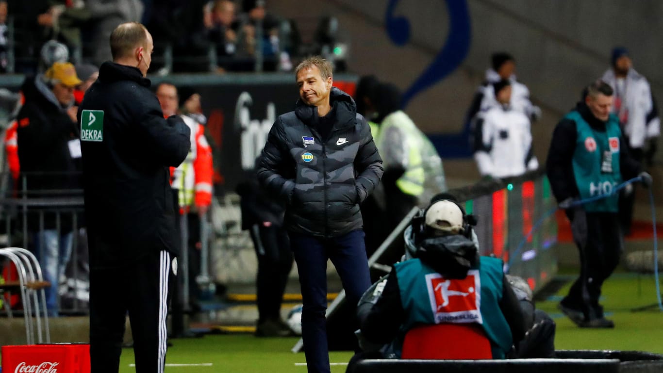 Unzufrieden mit dem Unentschieden: Hertha-Trainer Jürgen Klinsmann.