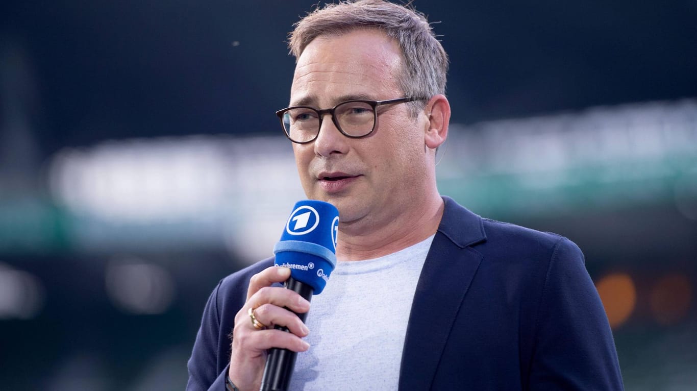 Mikro-Fauxpas: ARD-Moderator Matthias Opdenhövel war in einem ungünstigen Moment zu hören.