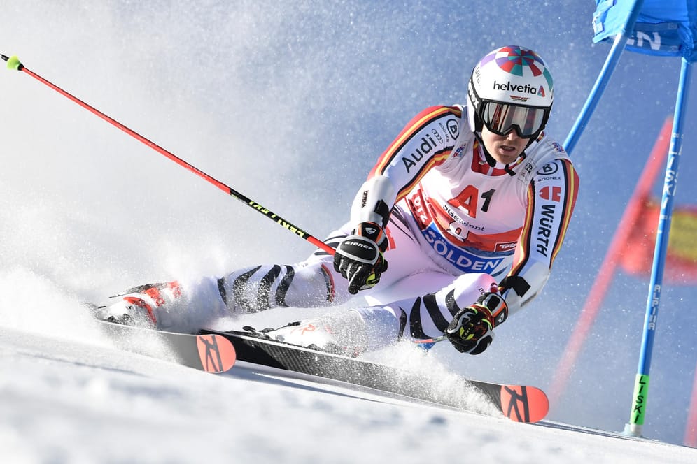 Stürzte kurz nach dem Start: Der deutsche Skifahrer Stefan Luitz.