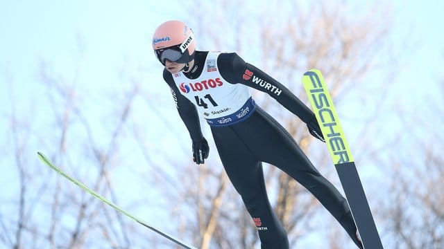 Zweiter beim Weltcup in Nischni Tagil: Karl Geiger aus Deutschland. Zweiter beim Weltcup in Nischni Tagil: Karl Geiger aus Deutschland.