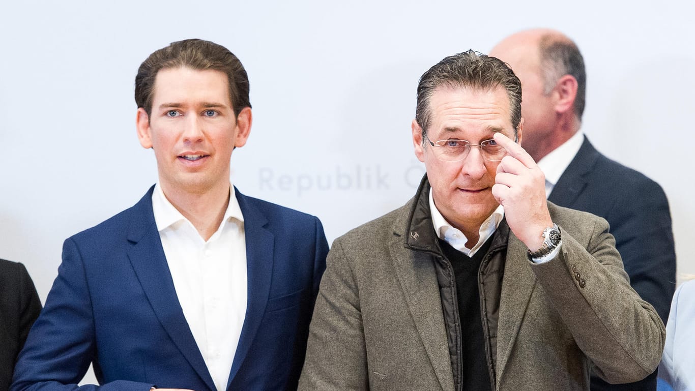 Der ehemalige Bundeskanzler Sebastian Kurz und sein damaliger Vizekanzler Heinz-Christian Strache: Der Ex-FPÖ-Chef arbeitet an seinem politischen Comeback.