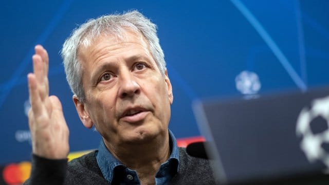 Trainer Lucien Favre beklagt den Ausfall von Axel Witsel.