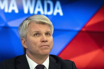 Skeptischer Blick: Russlands Sportminister Pawel Kolobkow nach dem Wada-Urteil.