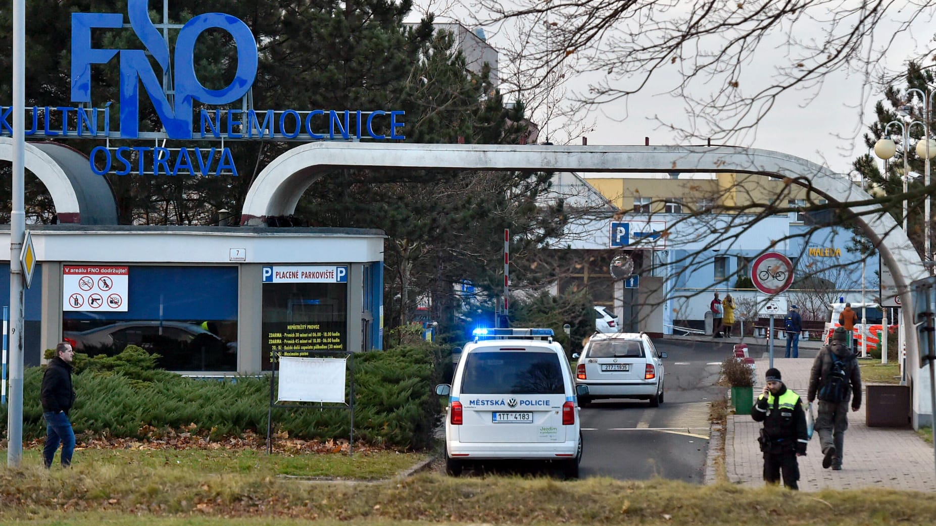 Mehrere Tote nach Schüssen in Krankenhaus