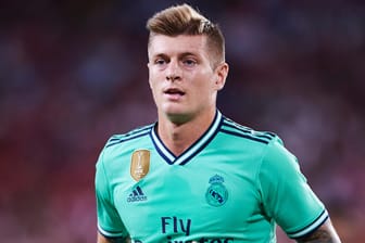 Toni Kroos: Der Fußballspieler zeigt den Fans seine tollsten Unterstützer.