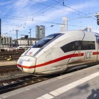 Ein ICE 4 in Frankfurt: Künftig sollen insgesamt 137 der neuen Züge über deutsche Gleise rollen.