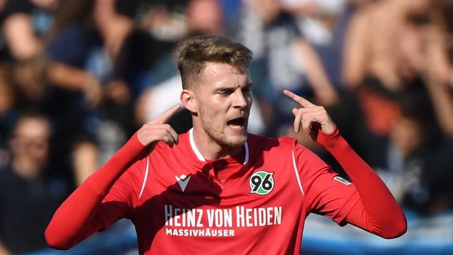 Der Hannoveraner Marvin Ducksch glaubt noch an den Aufstieg.