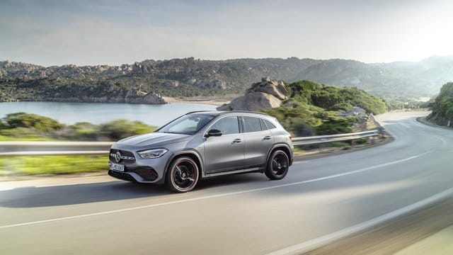 Zweiter Frühling: Das kleinste SUV von Mercedes startet im Frühjahr in zweiter Generation. Zweiter Frühling: Das kleinste SUV von Mercedes startet im Frühjahr in zweiter Generation.