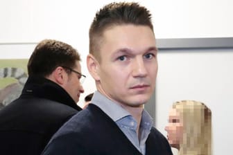Daniel Frahn: Der Fußball-Profi hat gegen seine Kündigung geklagt, Chemnitz will in Berufung gehen.