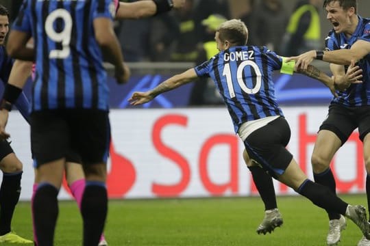 Atalanta Bergamo hat sich für das Achtelfinale der Champions League qualifiziert.