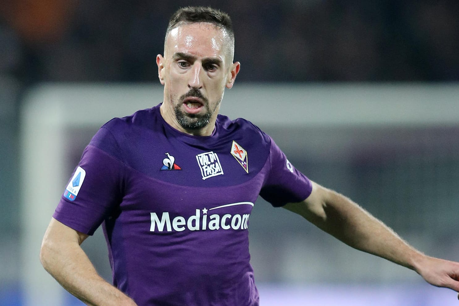 Franck Ribery: Der Ex-Bayern-Star muss unter das Messer und wird Florenz monatelang fehlen.