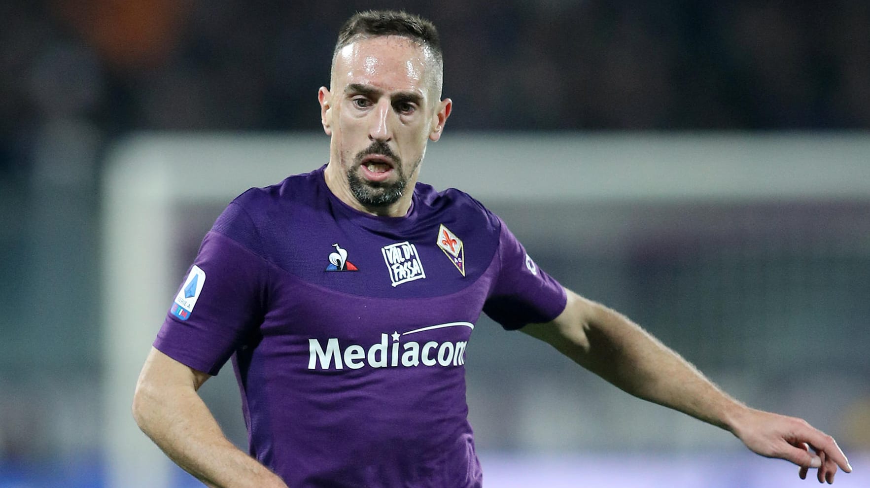Franck Ribery: Der Ex-Bayern-Star muss unter das Messer und wird Florenz monatelang fehlen. Franck Ribery: Der Ex-Bayern-Star muss unter das Messer und wird Florenz monatelang fehlen.