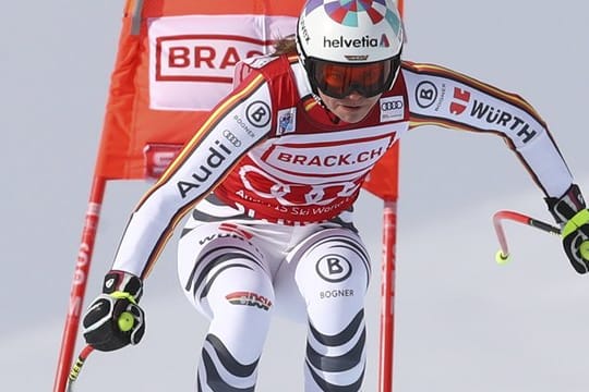 Viktoria Rebensburg kam beim Super-G in St.