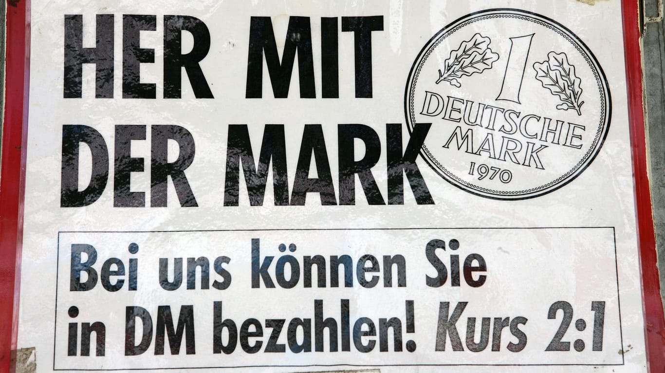 Nostalgie: Bisweilen lässt sich immer noch mit der D-Mark bezahlen (Archivbild).