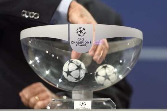 Bei der Auslosung des Achtelfinales drohen den drei deutschen Königsklassen-Startern in Nyon echte Hammerlose.