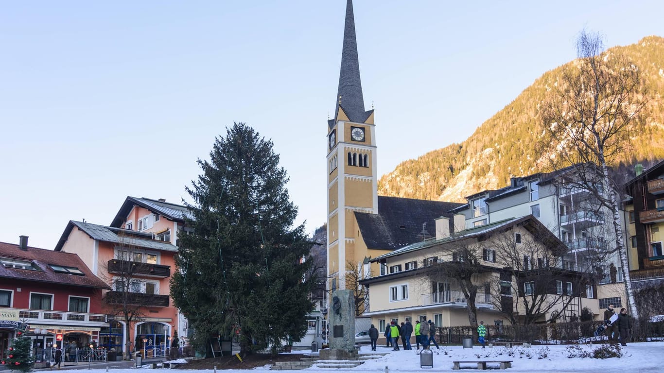 Bad Hofgastein in Österreich: Die Polizei geht nicht von Fremdverschulden aus.