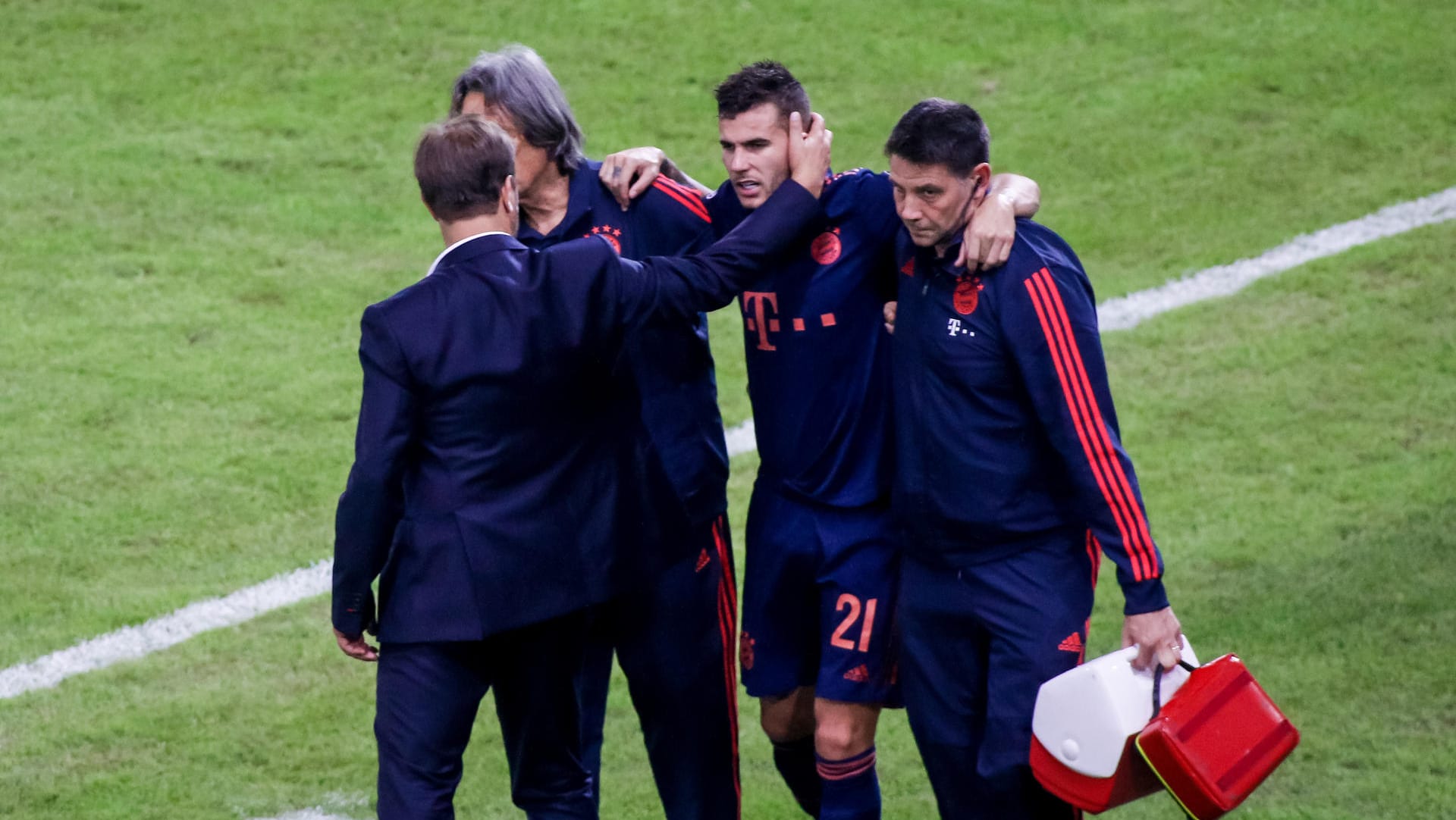 Fehlt den Bayern auch noch bis zum Rückrundenstart: Verteidiger Lucas Hernandez.