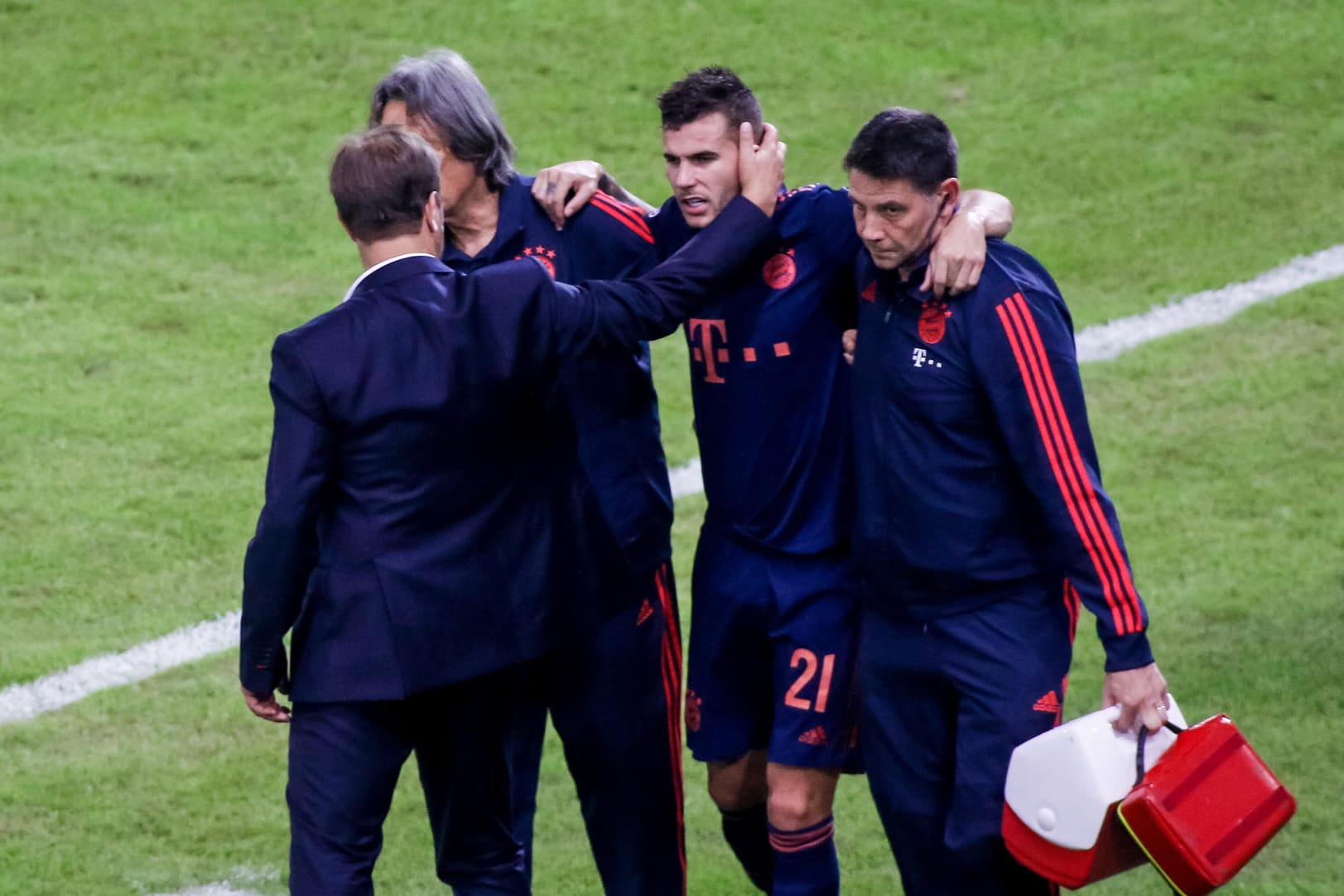 Fehlt den Bayern auch noch bis zum Rückrundenstart: Verteidiger Lucas Hernandez.