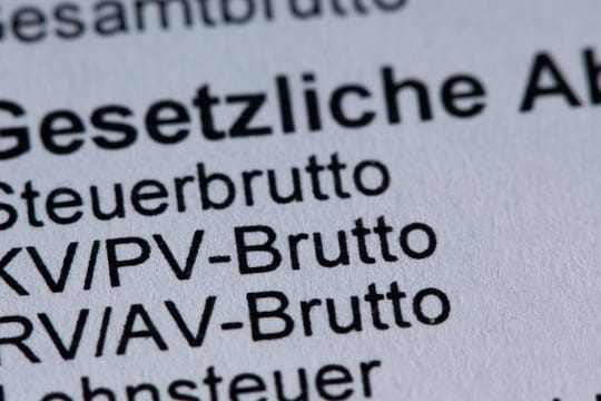 Beiträge zur Krankenversicherung auf einer Gehaltsabrechnung.