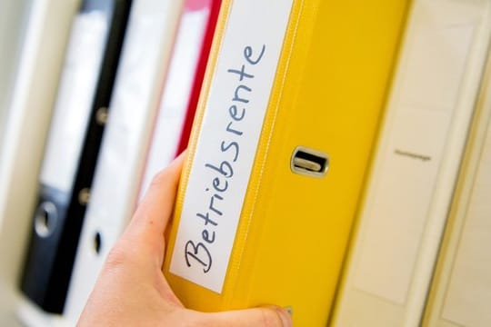 Viele Betriebsrentner sollen ab Januar 2020 etwas mehr von der betrieblichen Altersvorsorge haben.