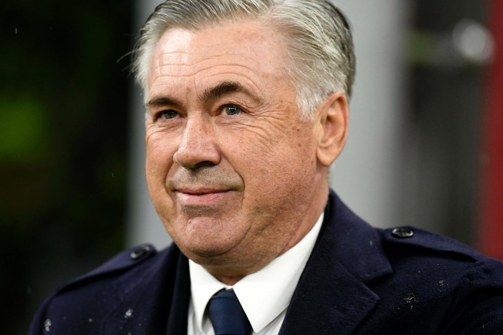 Carlo Ancelotti: Der italienische Fußballtrainer hat Medienberichten zufolge einen neuen Arbeitgeber gefunden.