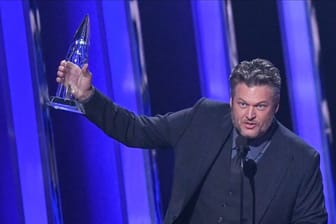 Blake Shelton wurde bei den CMA Awards für seinen Song "God's Country" ausgezeichnet.