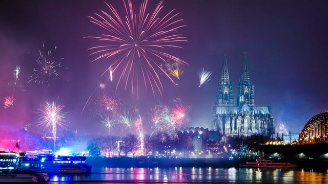 Umweltsünder Rakete: Einzelhändler verbannen Feuerwerk aus ihrem Sortiment. Warum? Umweltsünder Rakete: Einzelhändler verbannen Feuerwerk aus ihrem Sortiment. Warum?
