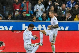 Wollen auch in Clásico jubeln: Die Real-Stars Sergio Ramos (l) und Toni Kroos.
