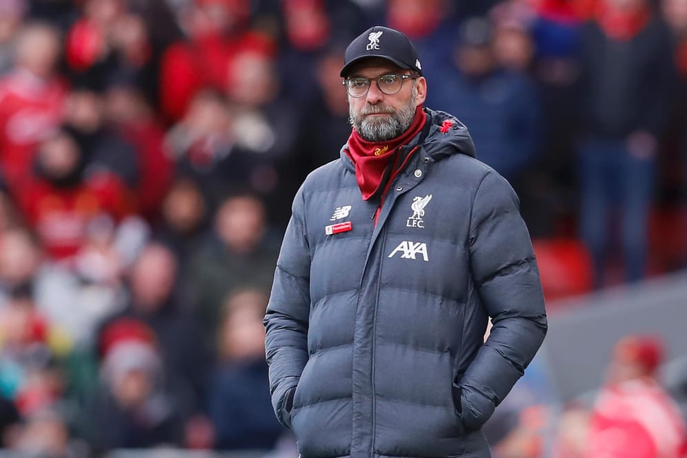 Zeigt sich sauer, weil der FC Liverpool binnen 22 Stunden zwei Pflichtspiele bestreiten muss: Liverpool-Coach Jürgen Klopp.