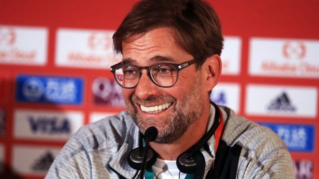 Jürgen Klopp nahm seine Kritik am Platz in Katar zurück.
