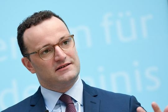 Bundesgesundheitsminister Jens Spahn: "Diese angebliche Therapie macht krank und nicht gesund.
