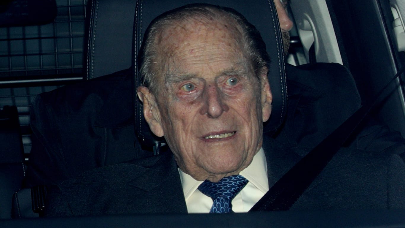 Prinz Philip ist der "Duke of Edinburgh": Er ist der Vater von Prinz Andrew.