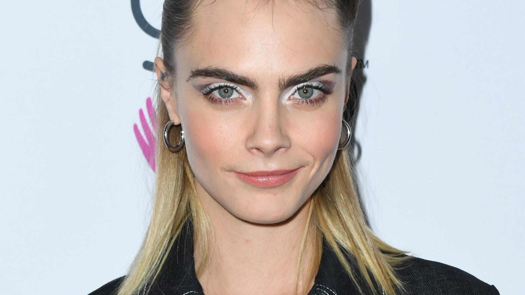 Cara Delevingne: Das Model widmet ihrer Freundin süße Liebesgrüße zum Geburtstag.