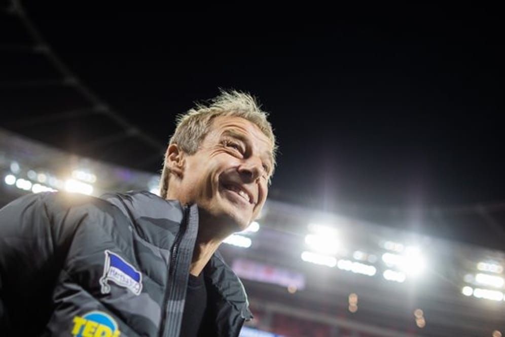 Wollte ein Hertha-Interesse an Mario Götze nicht dementieren: Hertha-Coach Jürgen Klinsmann.
