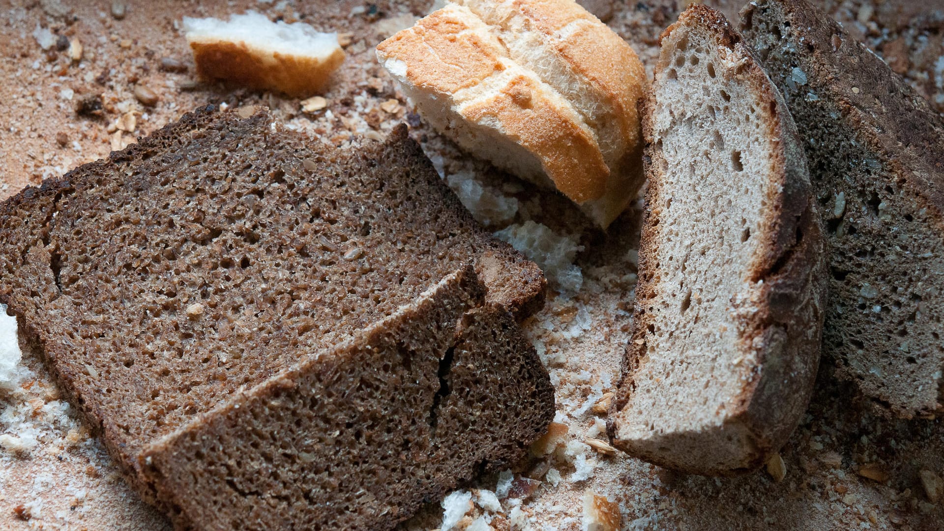 Brotreste: Altes Brot muss nicht weggeworfen werden.